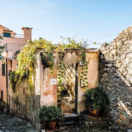 Romana 43 - Le Terrazze Apartment